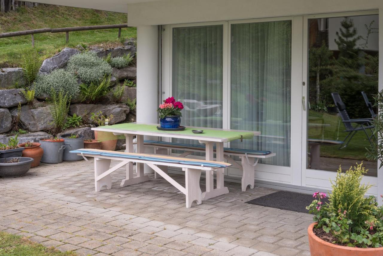 Grava - Ferienwohnung Fuer Max. 2 Personen Laax Exterior foto